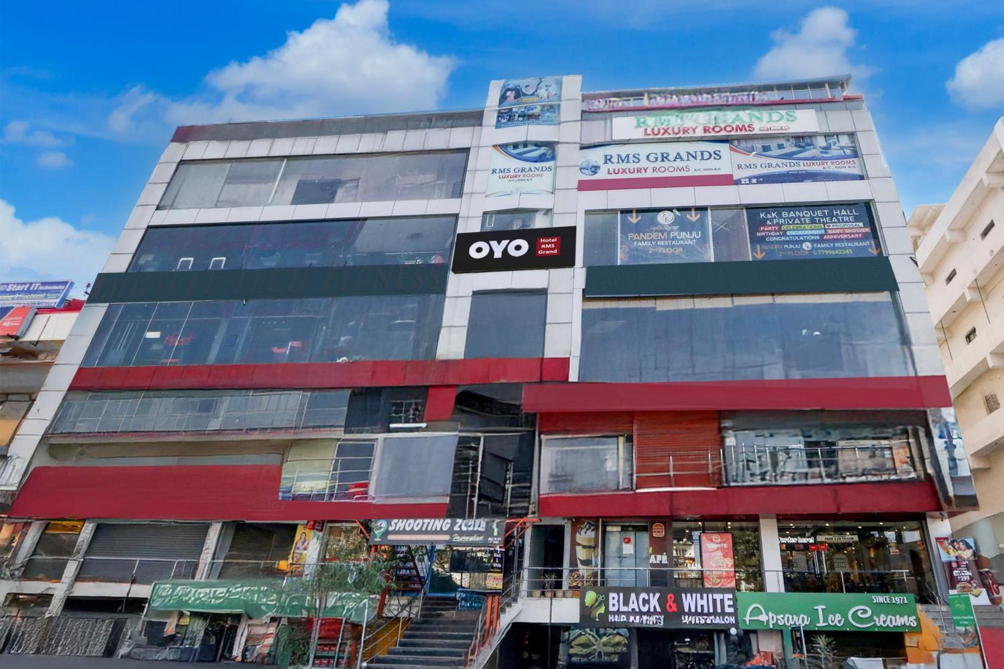 Hotel O Rms Grand Patancheru Exterior photo