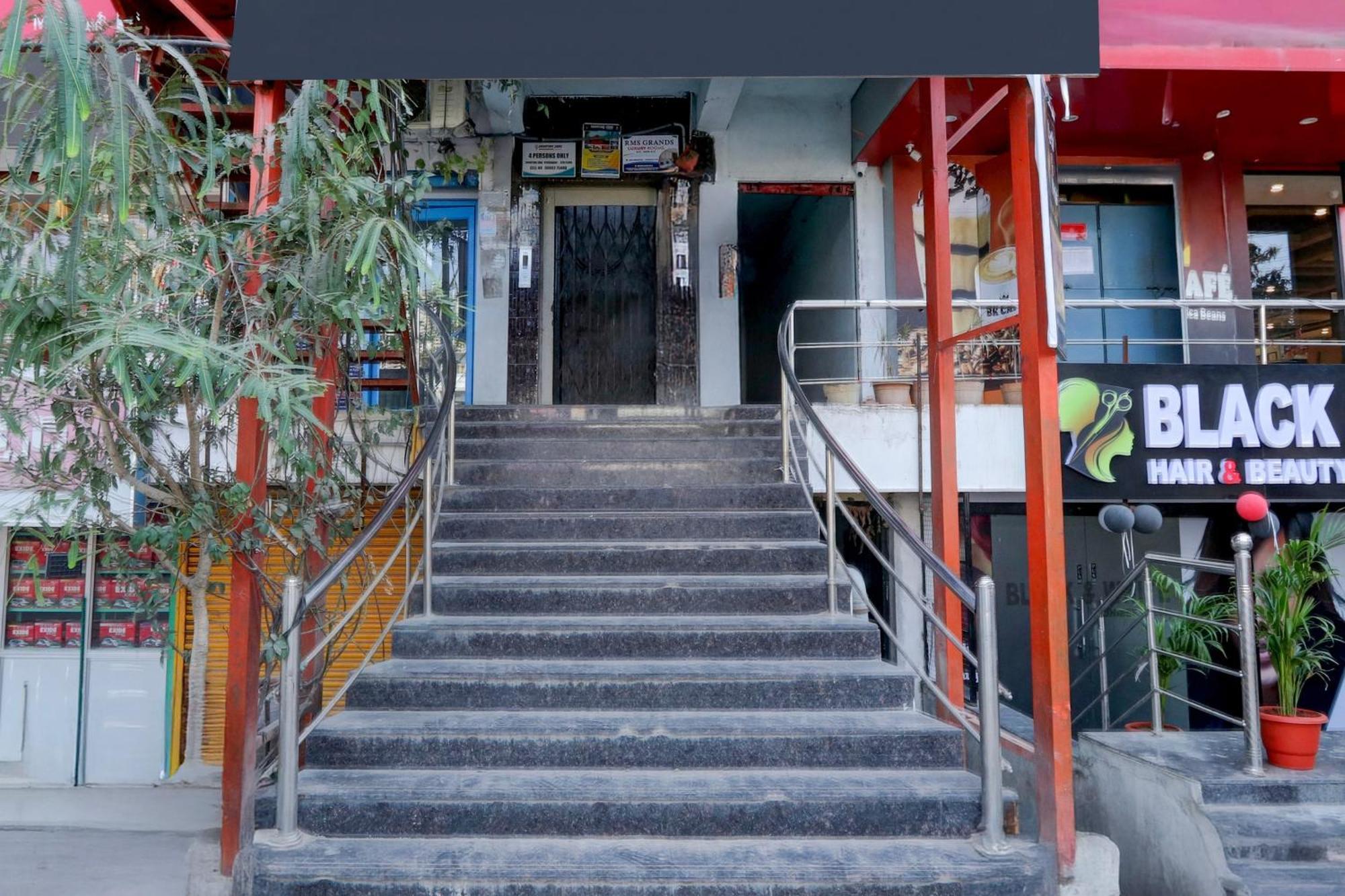 Hotel O Rms Grand Patancheru Exterior photo